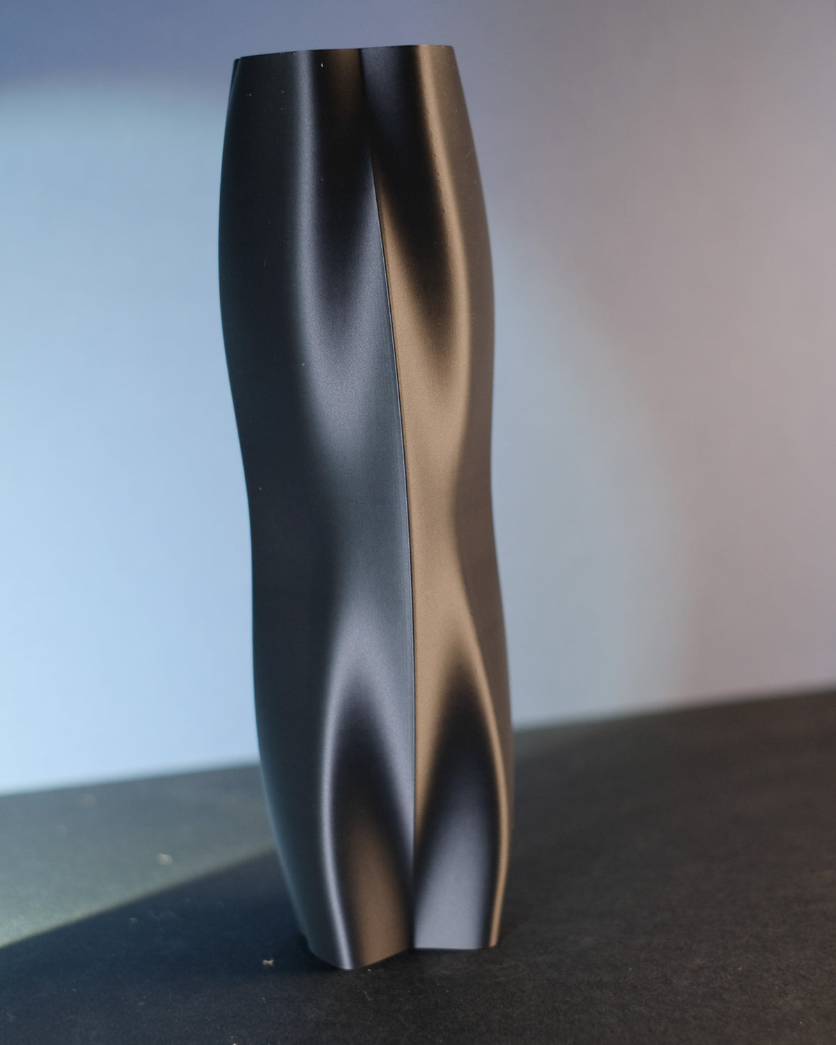 Vase Yoga-Pose - Skulpturale Form