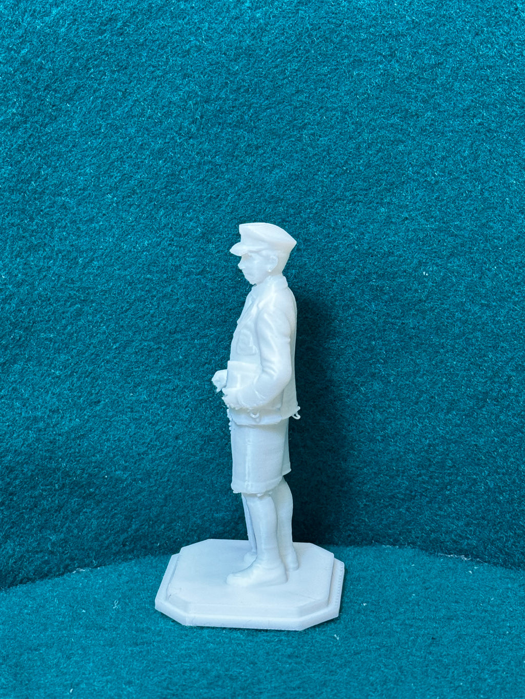 Sohn des Hauses Mystery-Charakter Figur Deko Statue Puppenhaus Miniatur