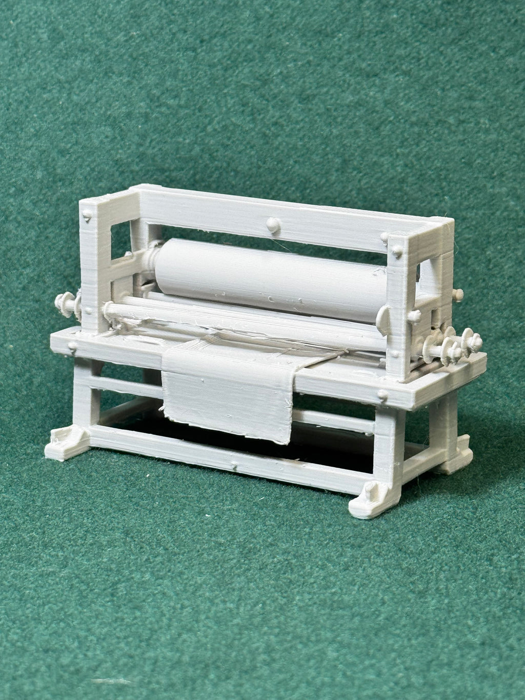 Puppenhaus Mini Viktorianische Wäschepresse Miniatur 1:12 Puppenstube