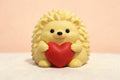 Igel mit Herz Figur Deko