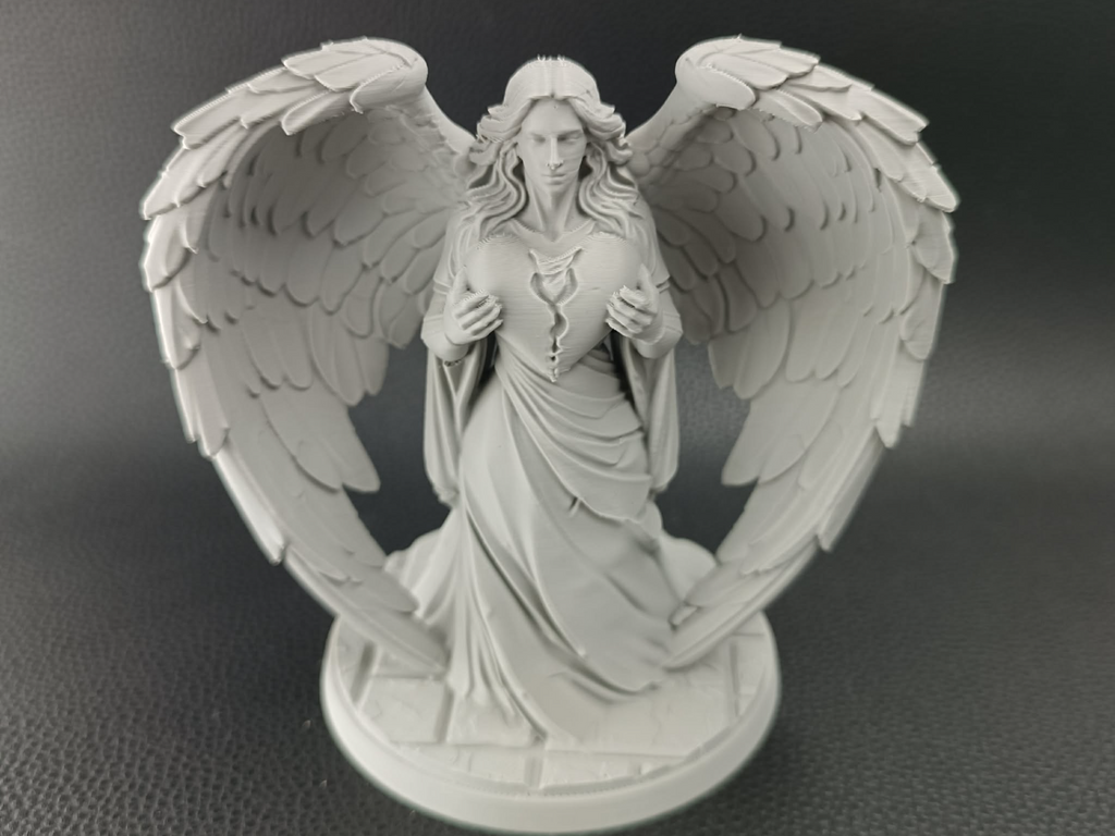 Engel der Liebe Valentins-Herzskulptur