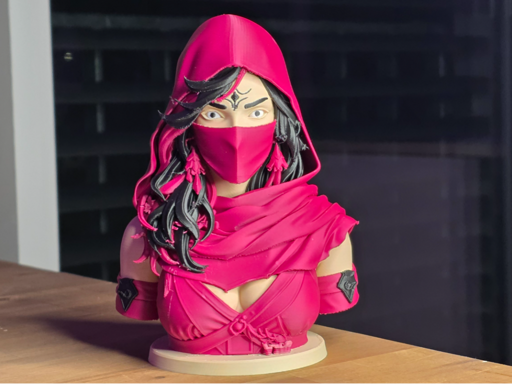 Figur einer mystischen Frau mit Kapuze Deko Statue Skulptur Dekoration