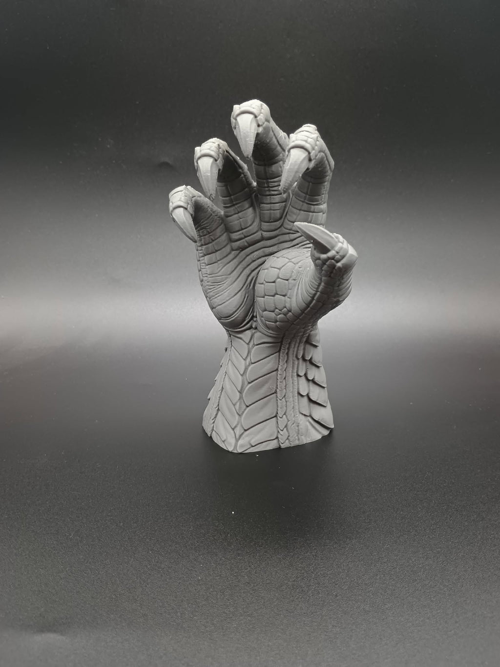 Drachenhand Fantasy Ausstellungsdekorationsstück