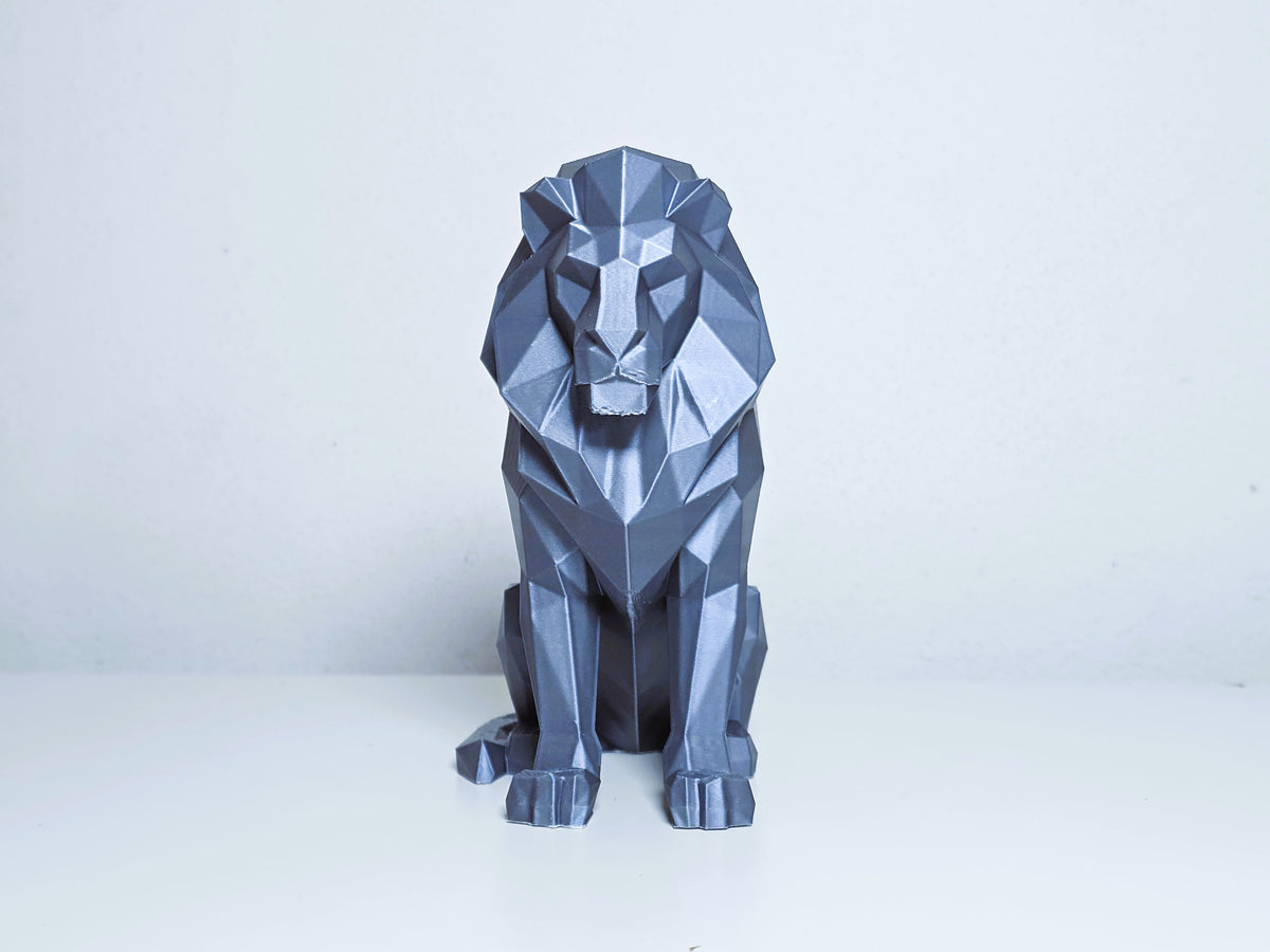 Löwe facettiert Figur