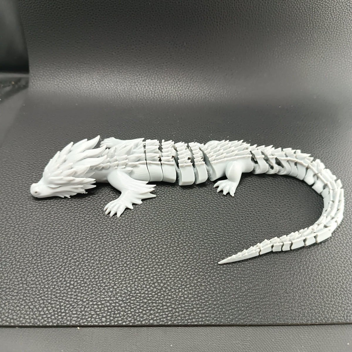 Stacheliger Flexi Drache Gelenkig